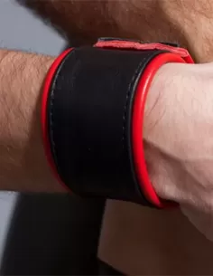 Colt Wristband Black Red 2